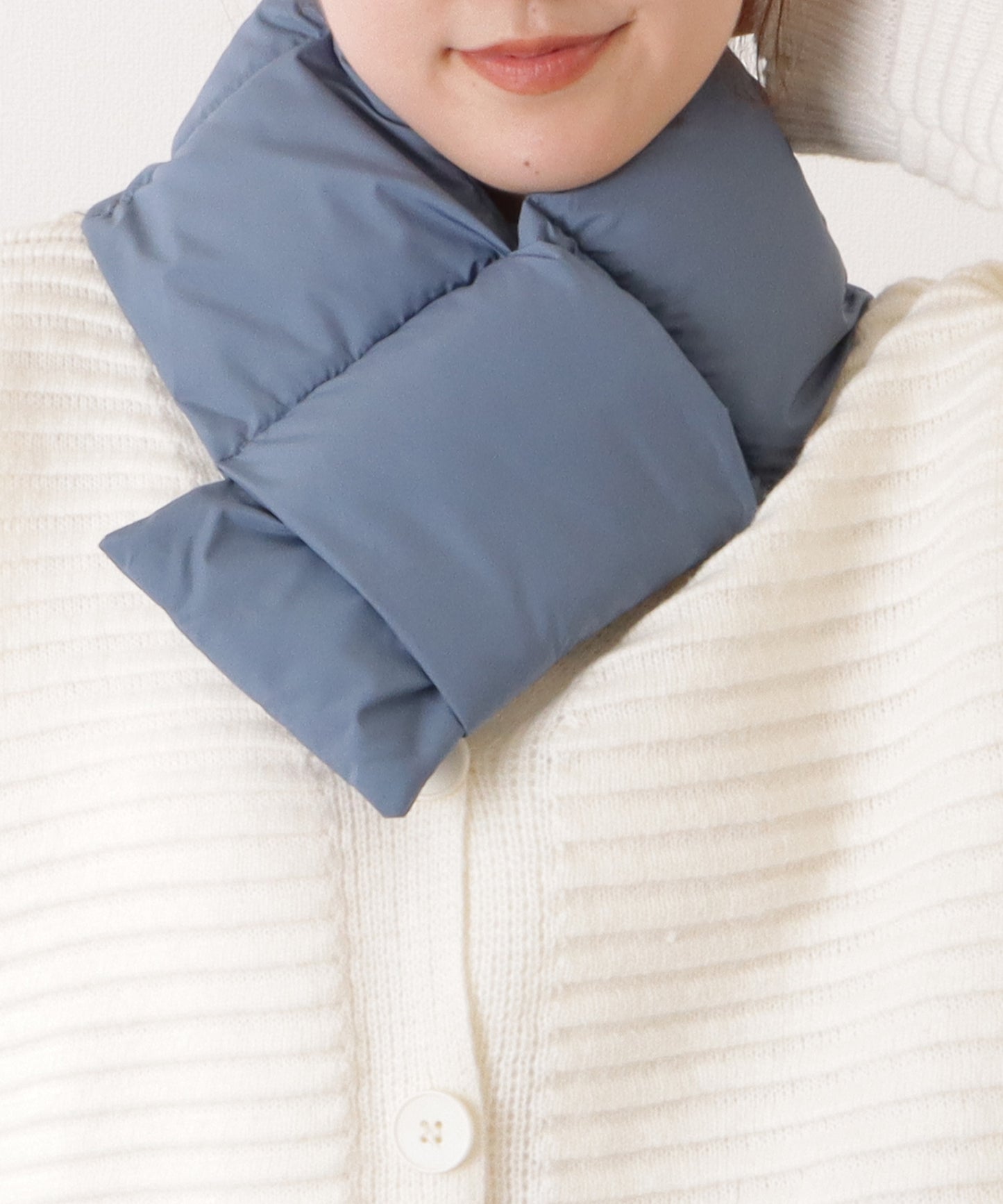 中綿ダウンキルティングティペット