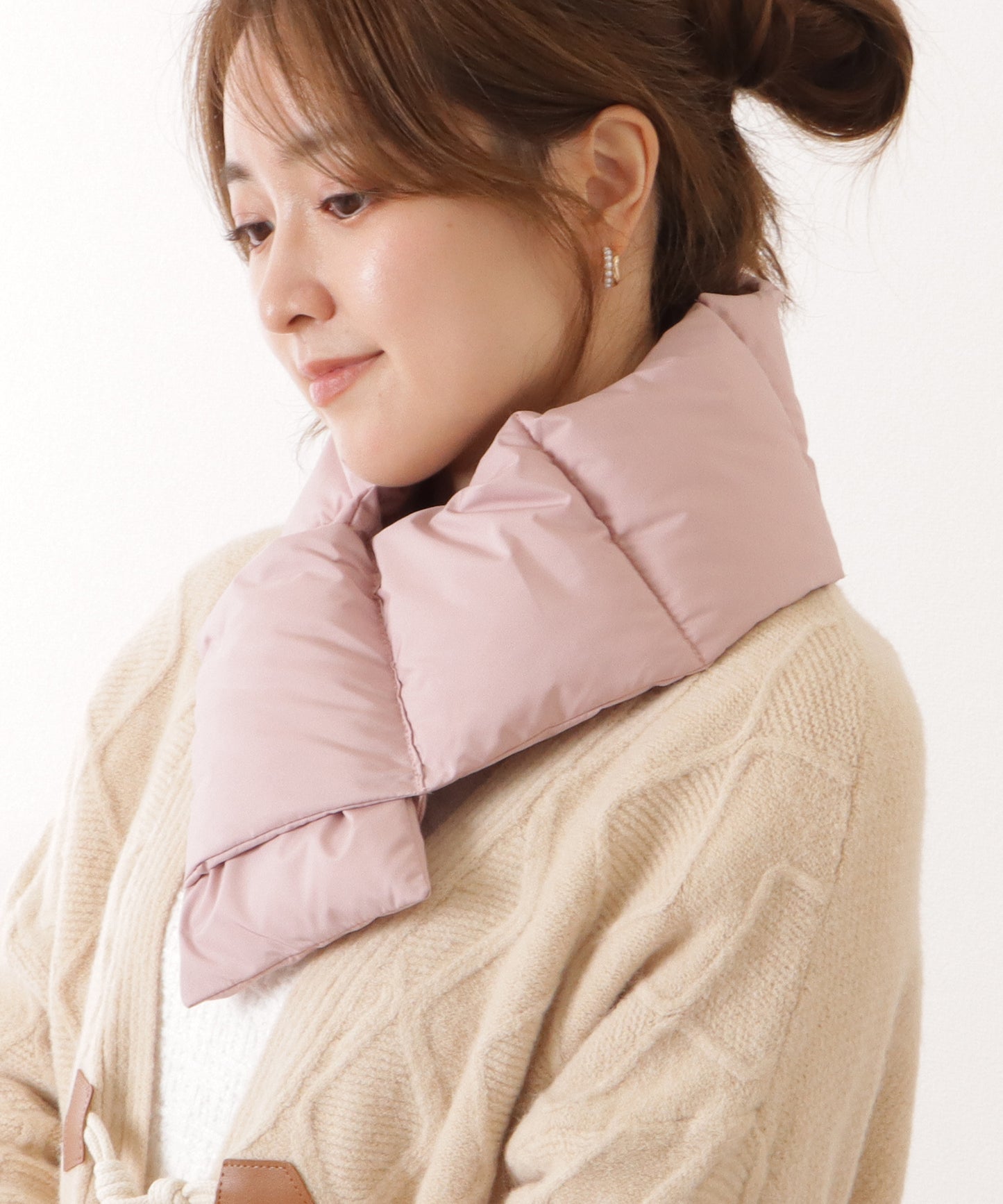 中綿ダウンキルティングティペット