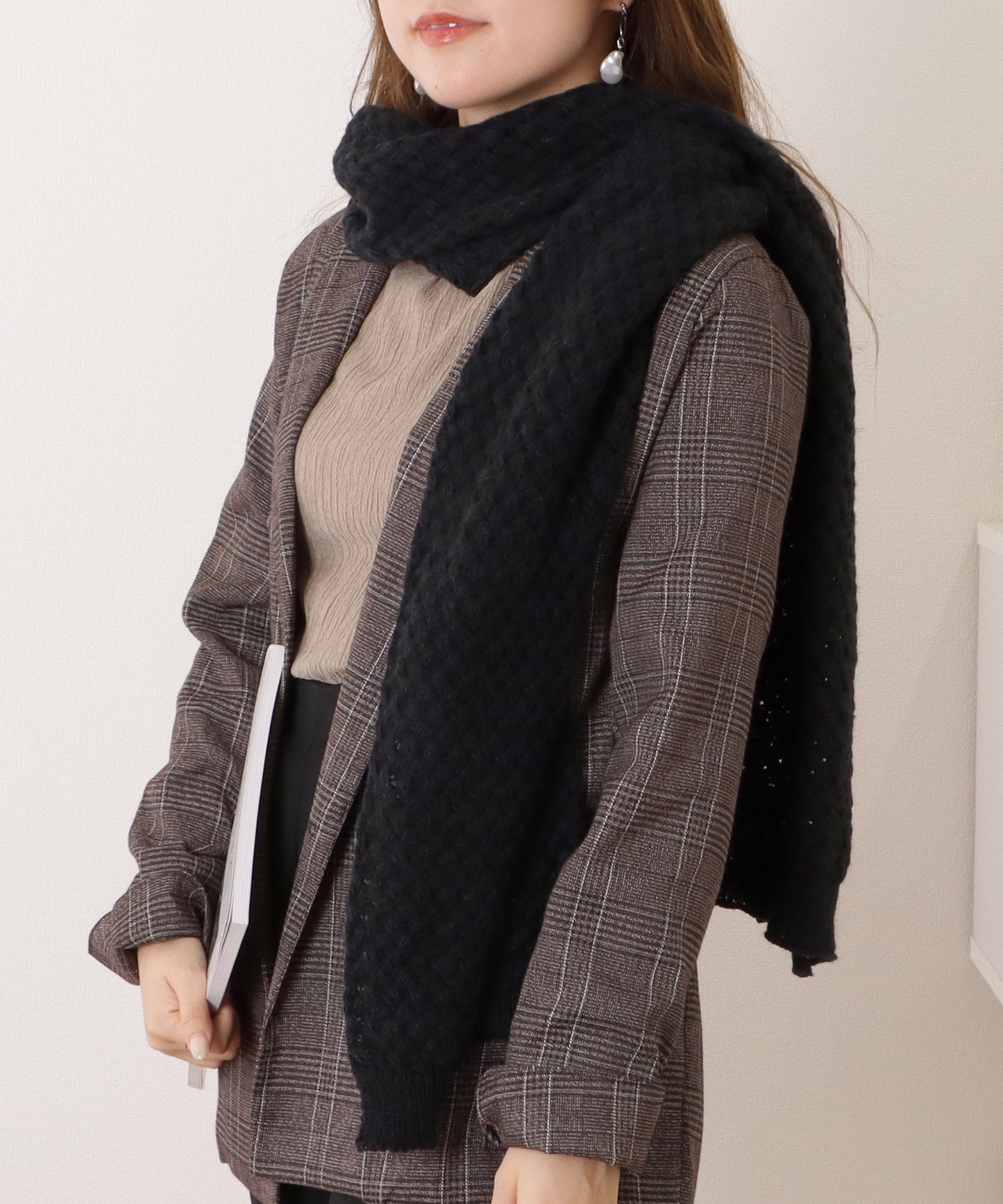 ベーシックカラー凹凸ボリュームニットマフラー