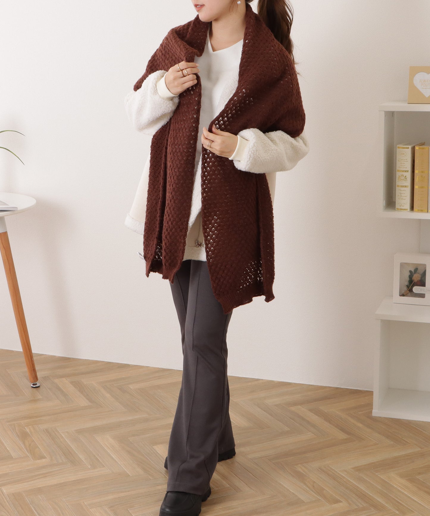 ベーシックカラー凹凸ボリュームニットマフラー