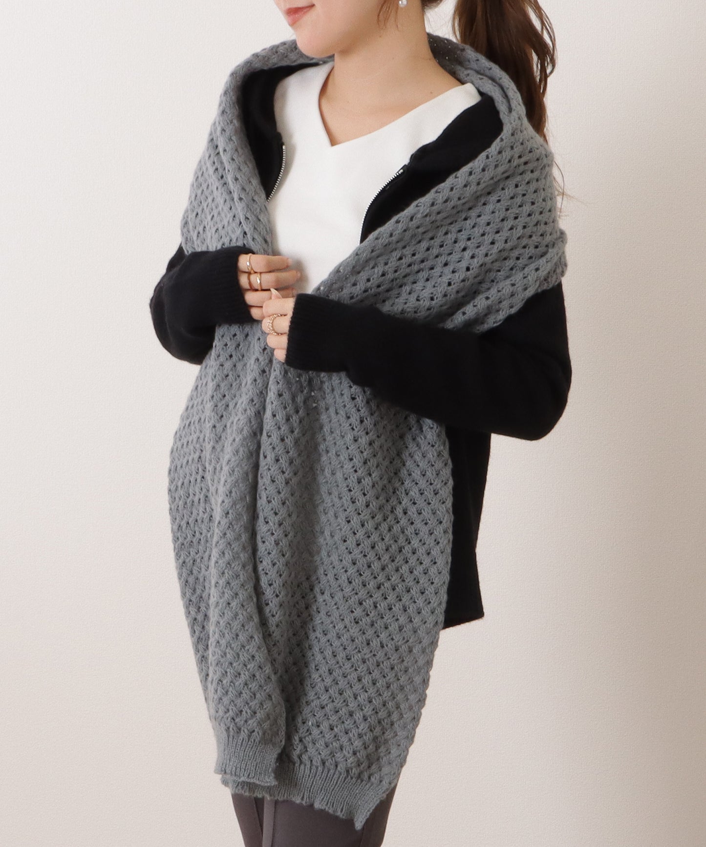 ベーシックカラー凹凸ボリュームニットマフラー