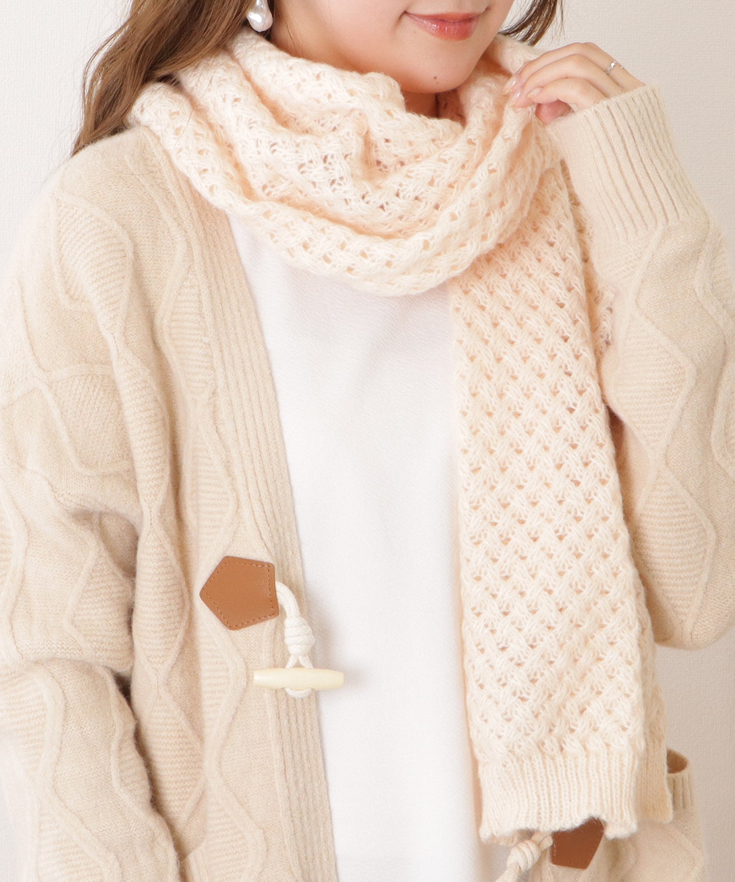 ベーシックカラー凹凸ボリュームニットマフラー