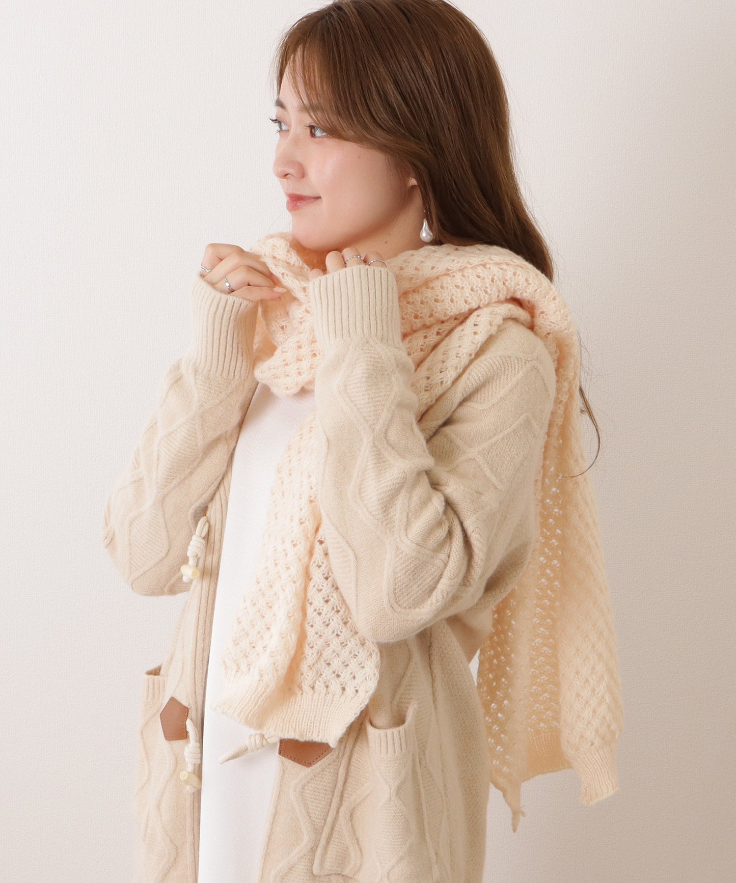 ベーシックカラー凹凸ボリュームニットマフラー