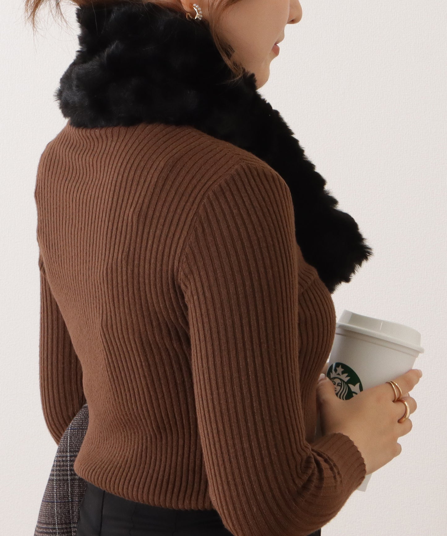 ラビット風シンプルクロスファーティペット