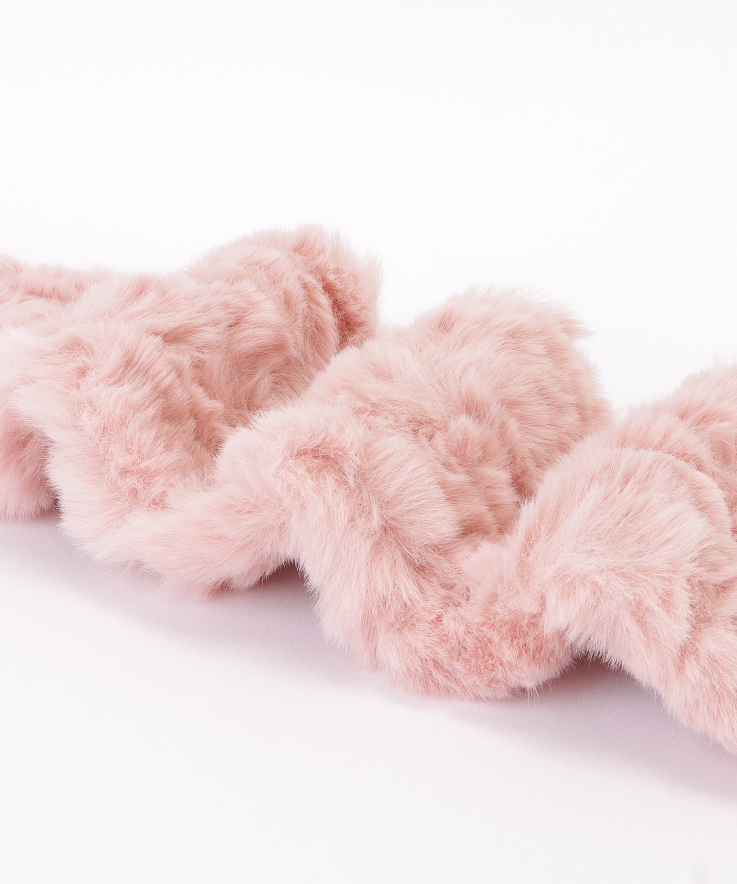 ラビット風シンプルクロスファーティペット