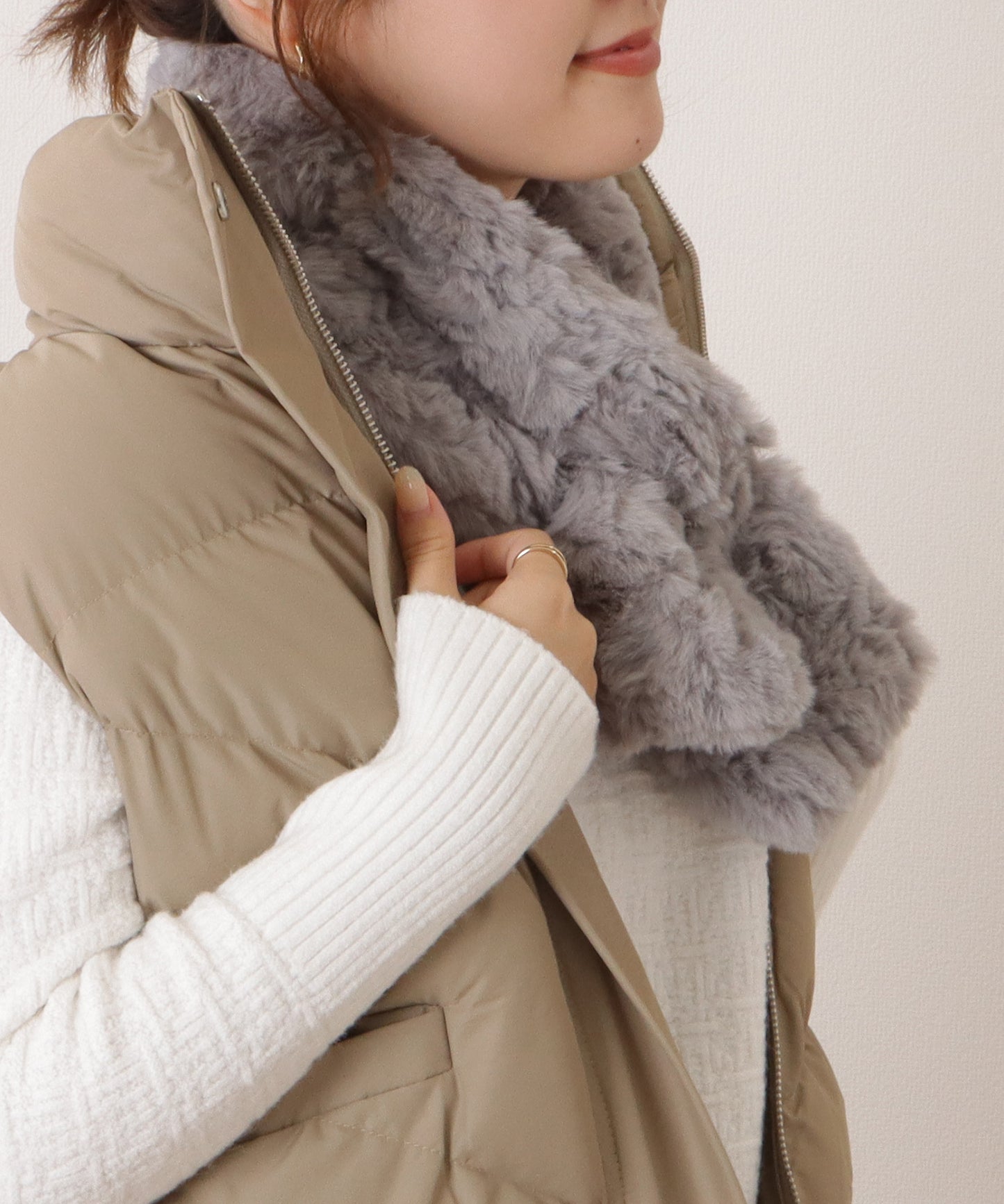 ラビット風シンプルクロスファーティペット