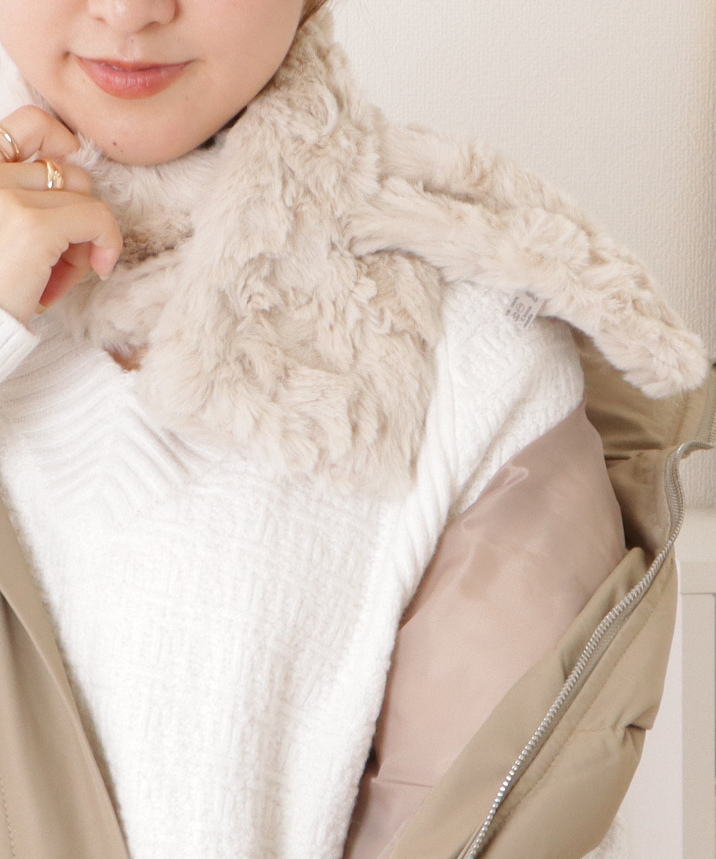 ラビット風シンプルクロスファーティペット