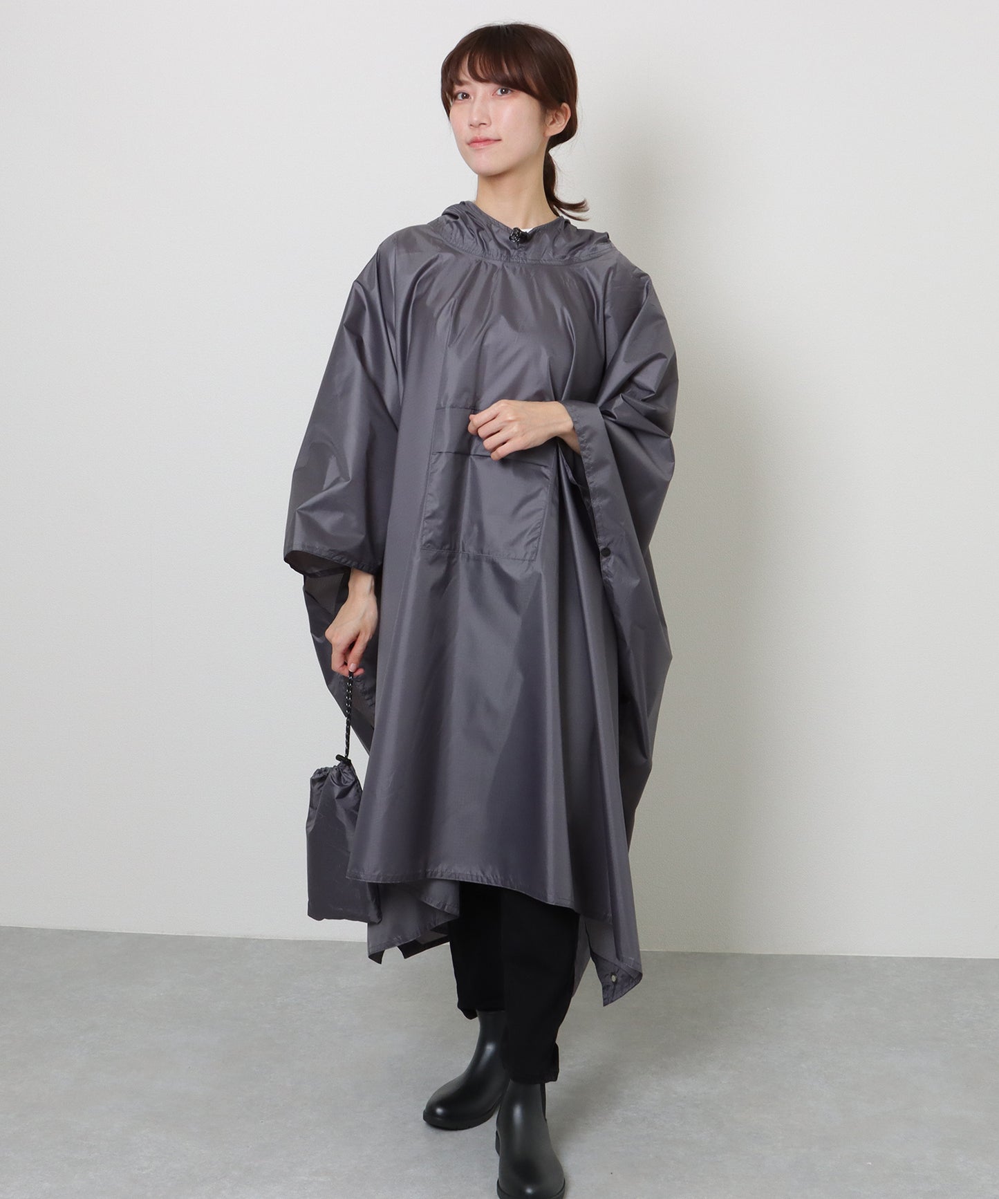 ソリッドカラー ポケッタブル ロング レイン ポンチョ
