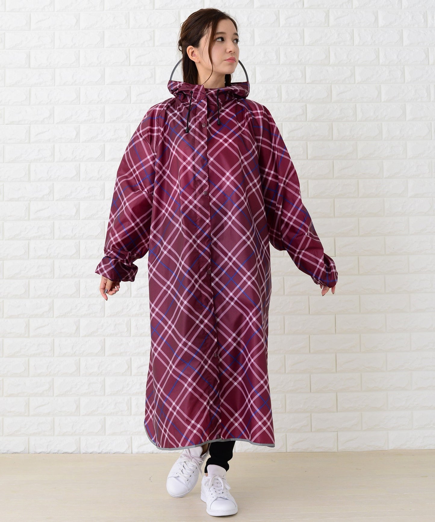 取り外し可能つば付 長袖前開きジッパー軽量レインポンチョ