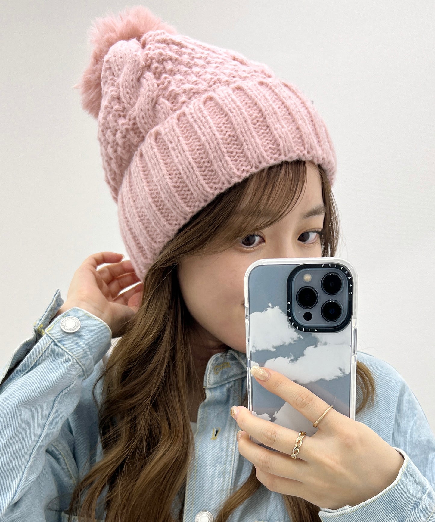 ビッグ ファー ポンポン付き ケーブル ニット ワッチ