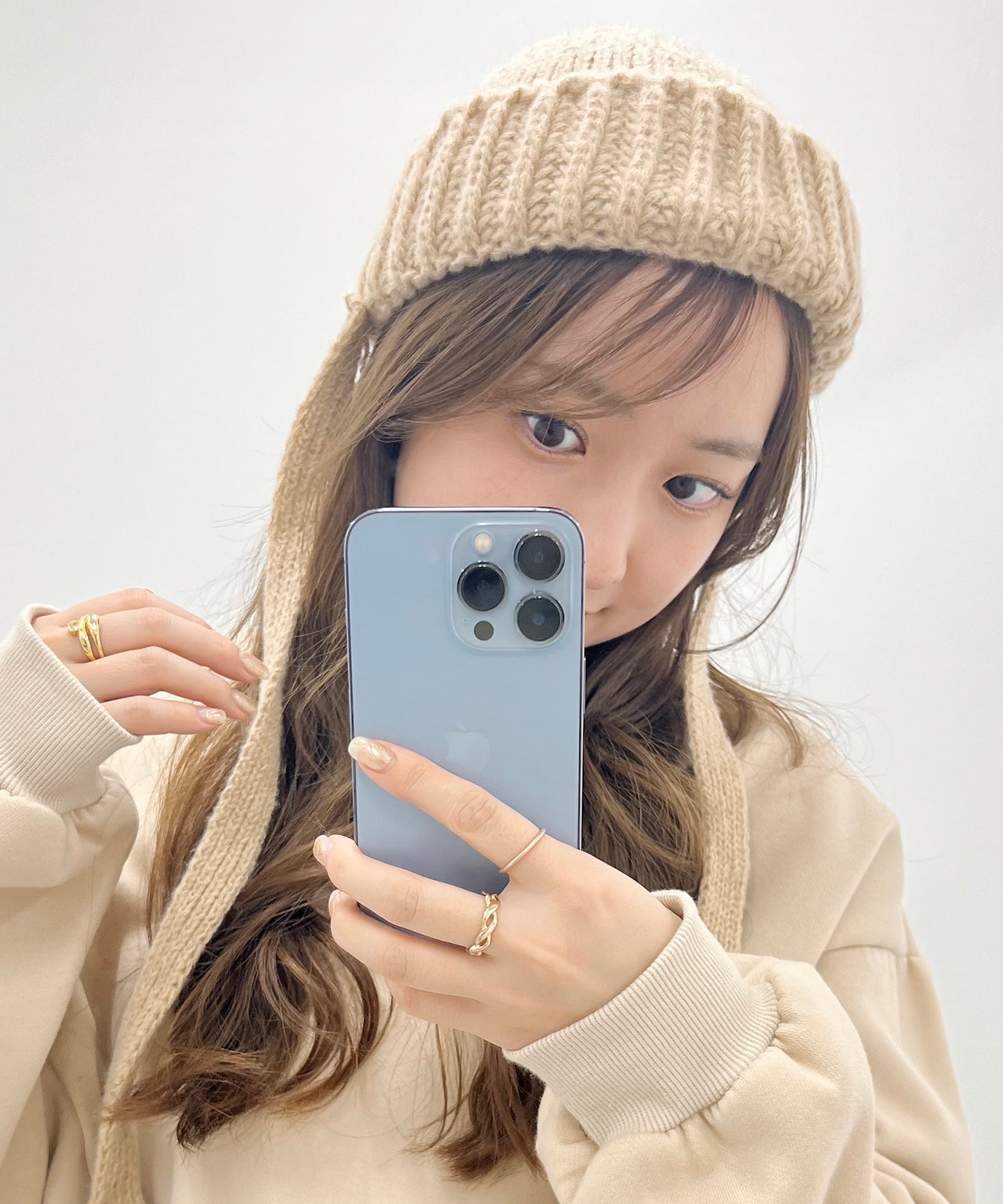 ソリッドカラー ストラップ付き オーバー ニット キャップ