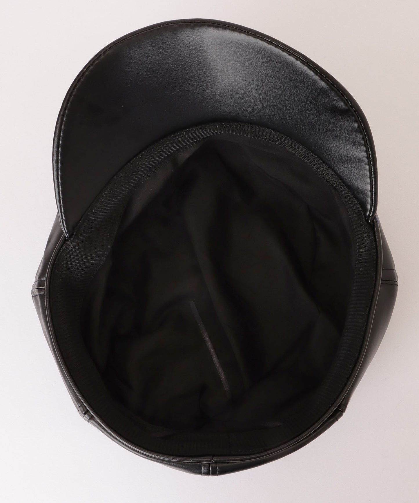 フェイクレザーキャスケット