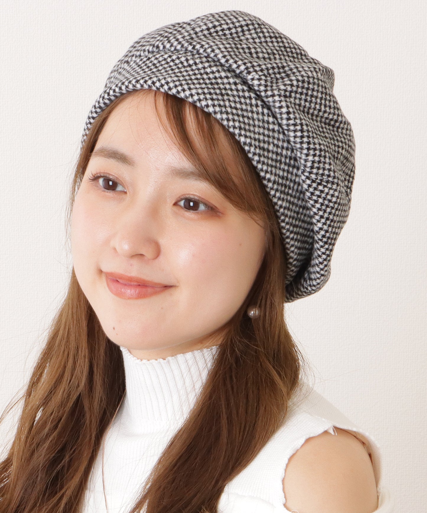 千鳥格子柄クラシカルボリュームベレー帽