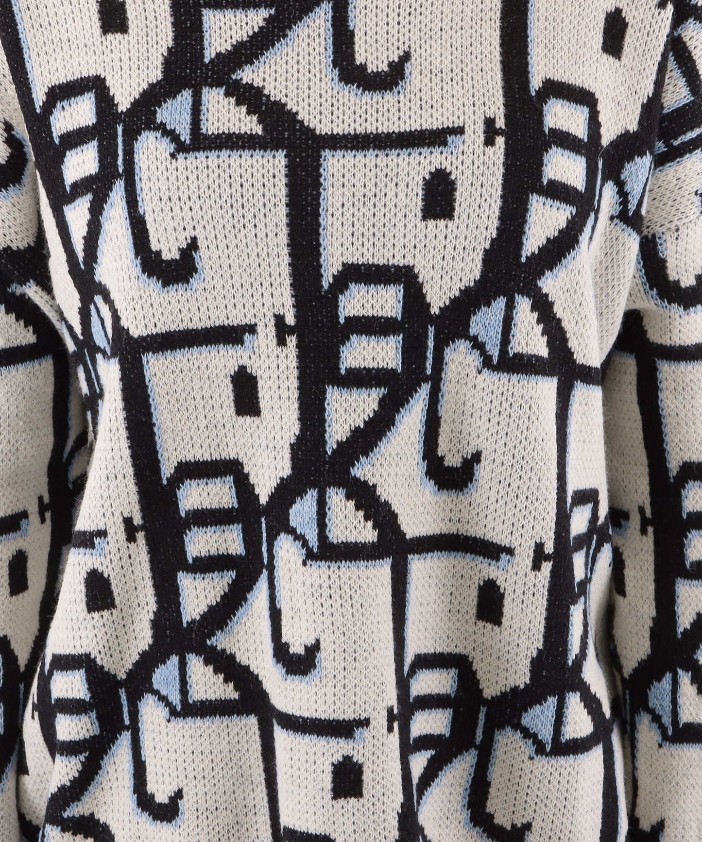 モノグラム柄オーバーサイズニット