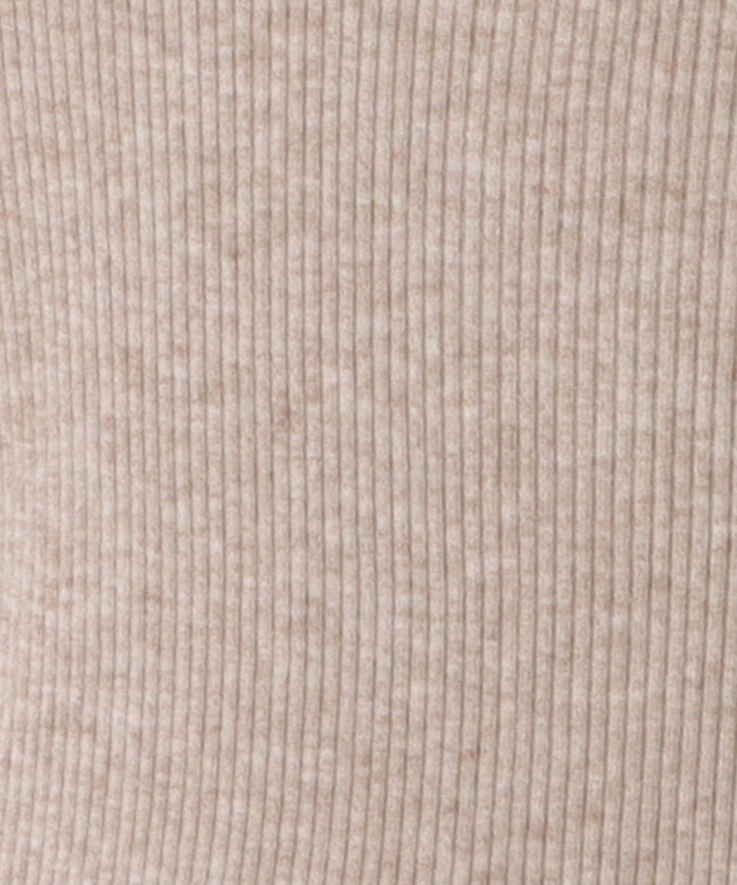 ゴールドボタン付ベーシックタートルネックプルオーバー