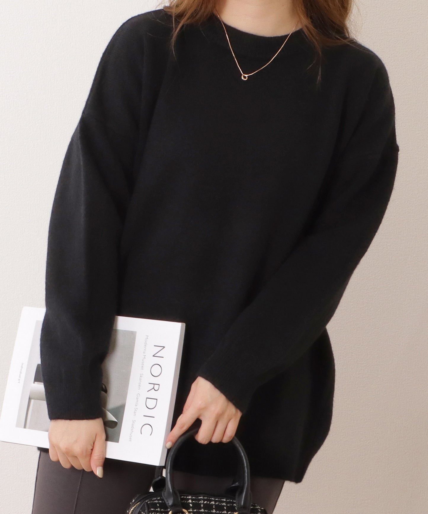 ドロップショルダーシャギーニットビッグプルオーバー