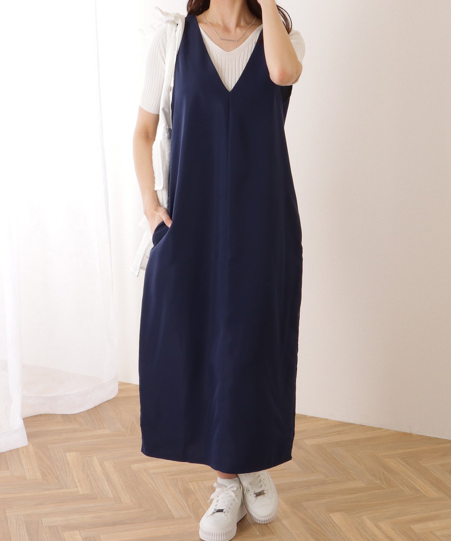 Vネック Iライン ノースリーブロング ワンピース