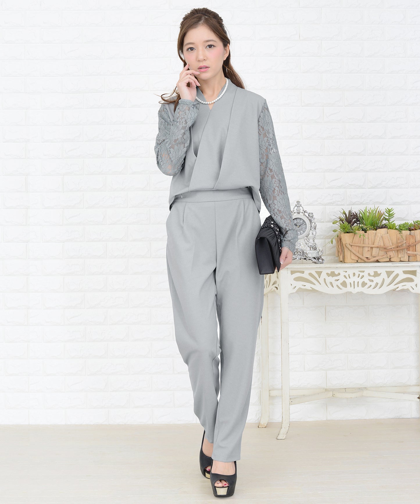 カシュクール風花柄レースオールインワン・パンツドレス