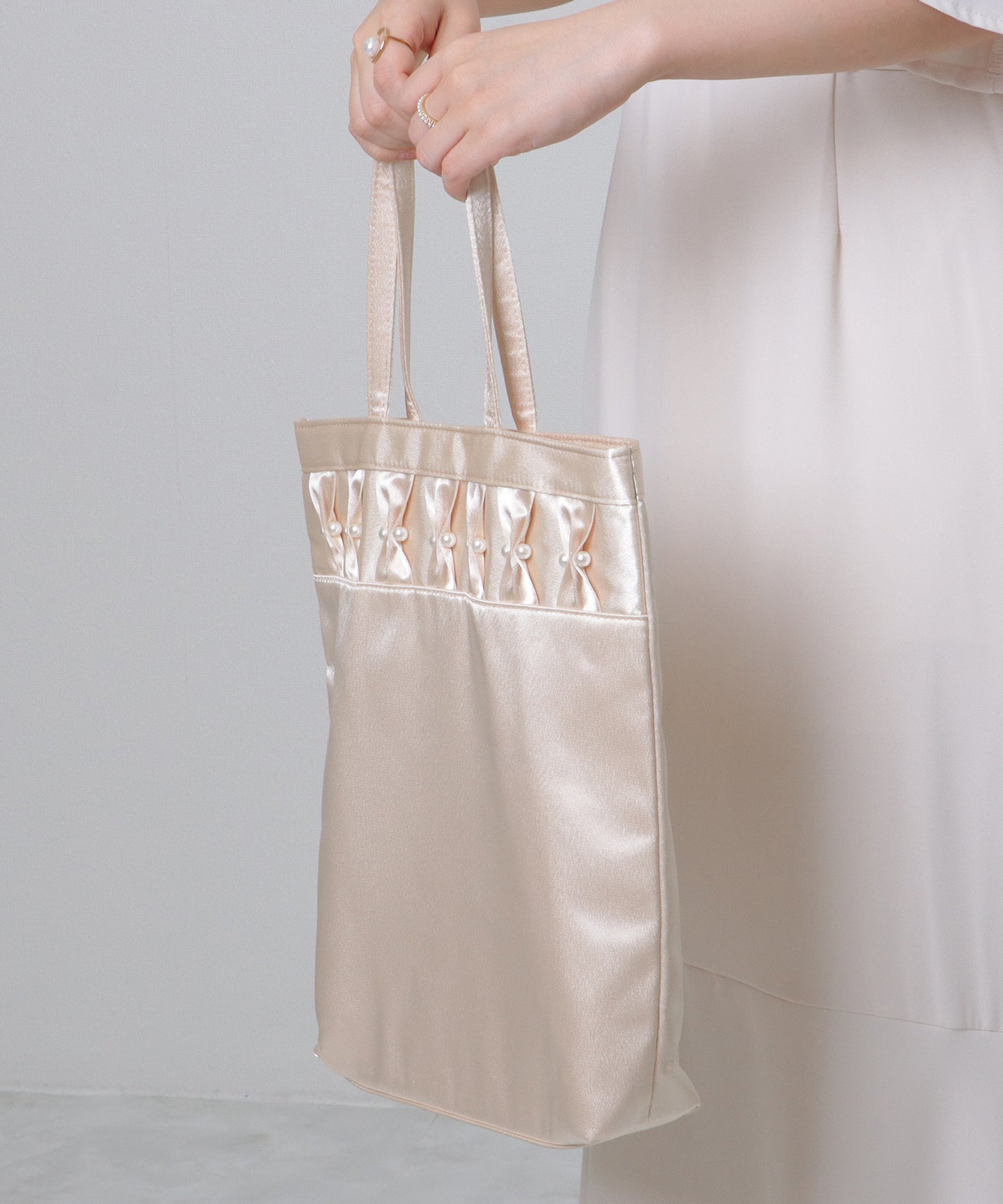 パール リボン スクエア スナップ付き トートバッグ