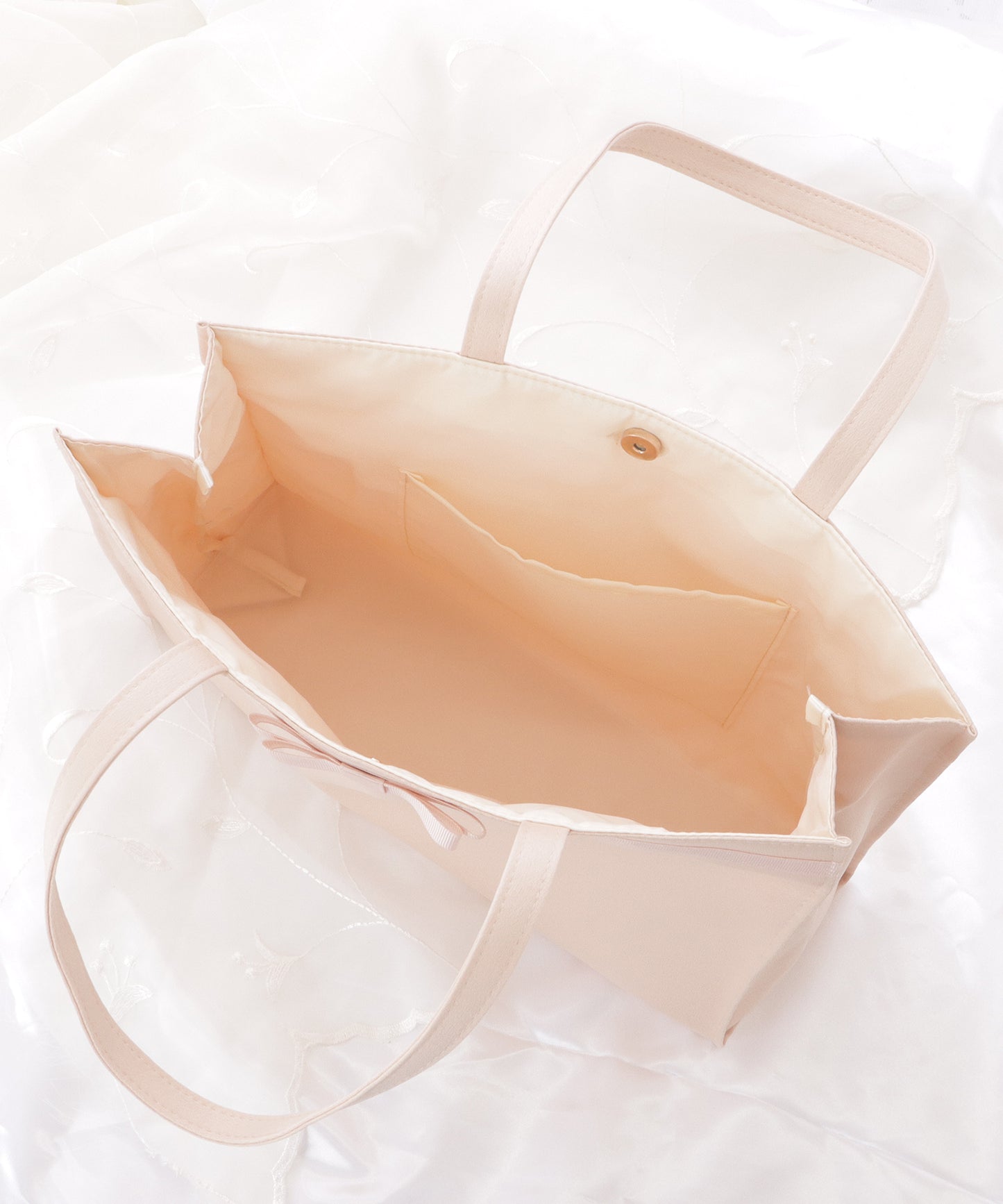 グログランリボン付きブラックトートバッグ