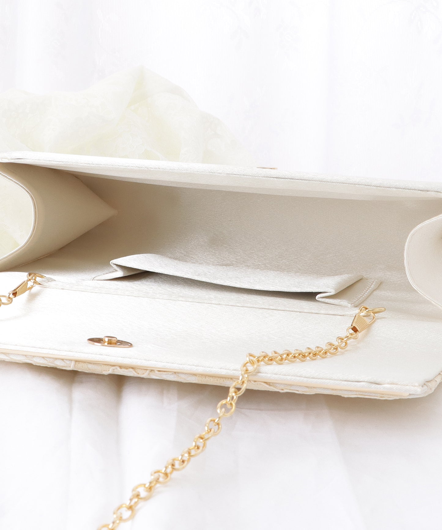 フラワー レース スクエア コンパクト クラッチ