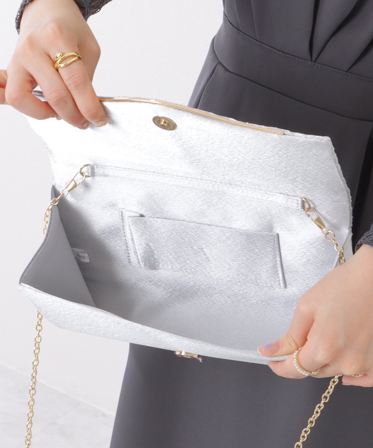 2WAY ウエーブ フラップ レース パーティー バッグ