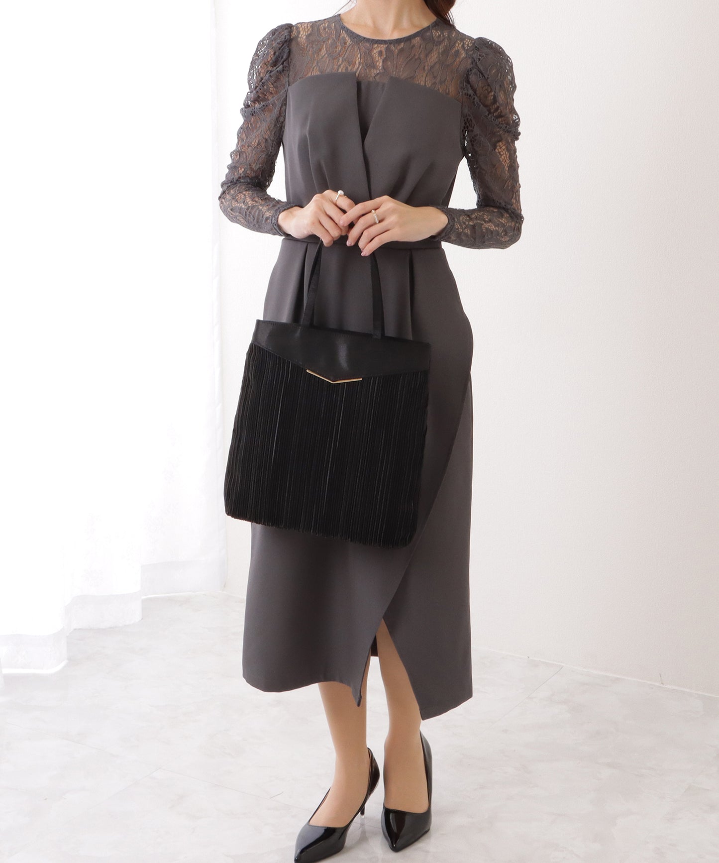 サテン プリーツ 薄型 トート バッグ