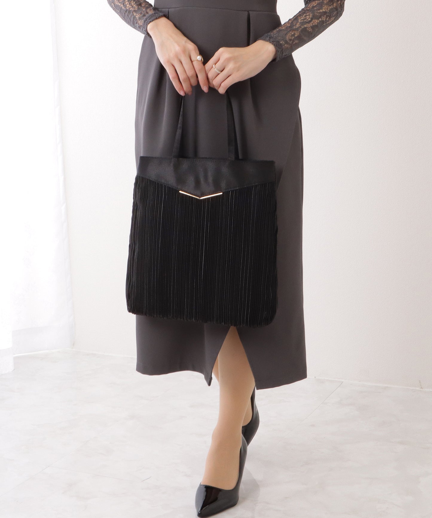 サテン プリーツ 薄型 トート バッグ