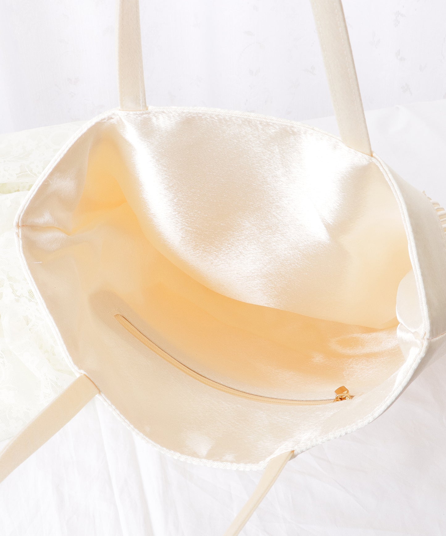 サテン プリーツ 薄型 トート バッグ