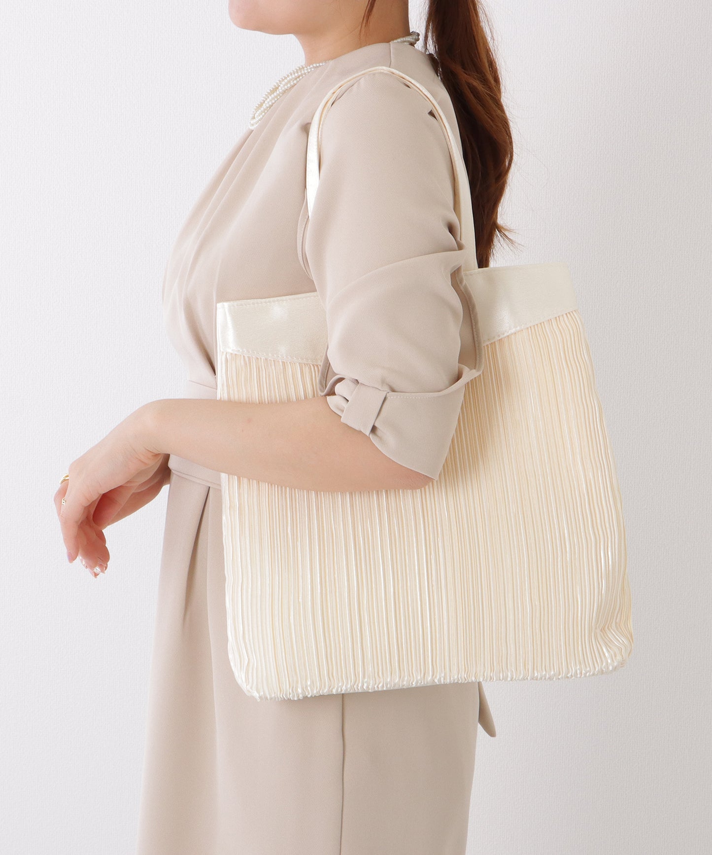 サテン プリーツ 薄型 トート バッグ