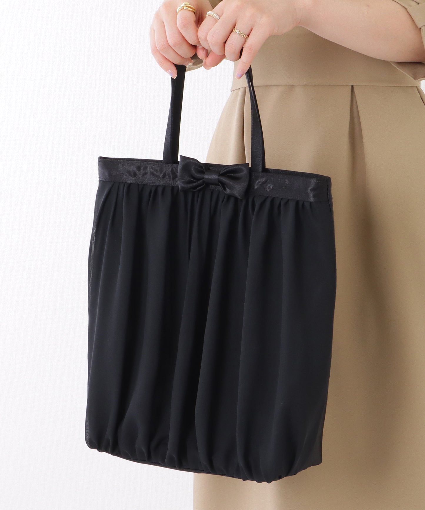 タック リボン サテン トート バッグ