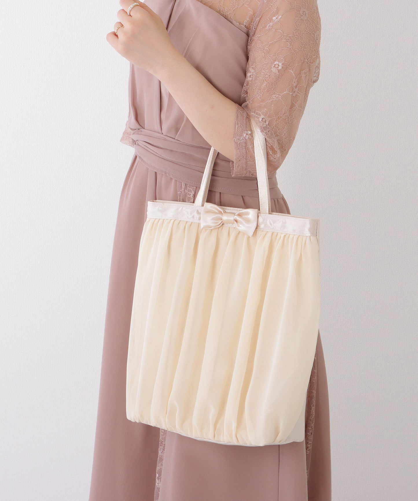 タック リボン サテン トート バッグ