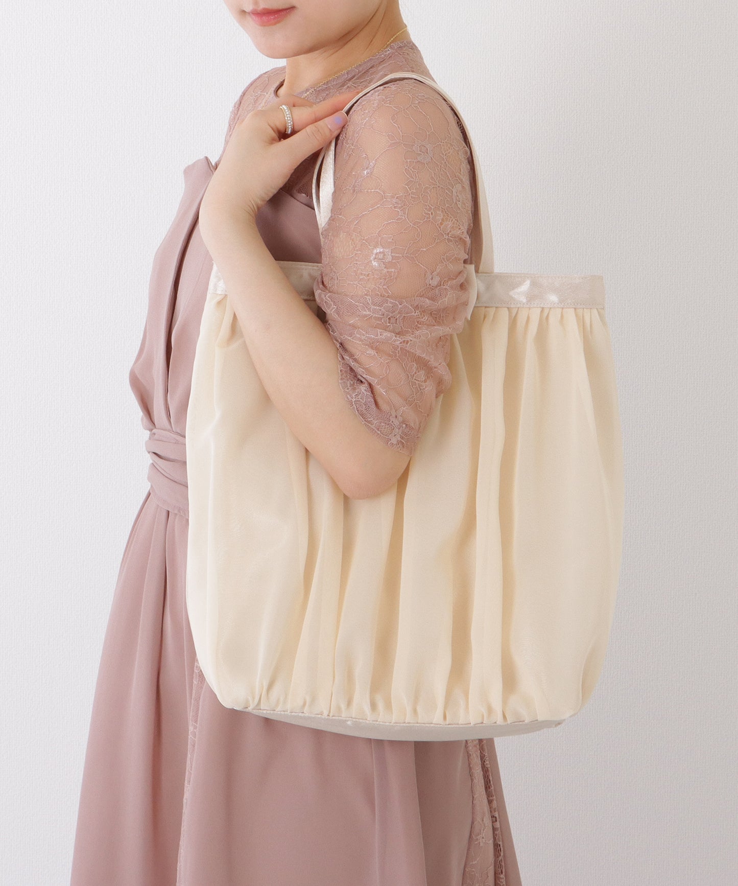 タック リボン サテン トート バッグ