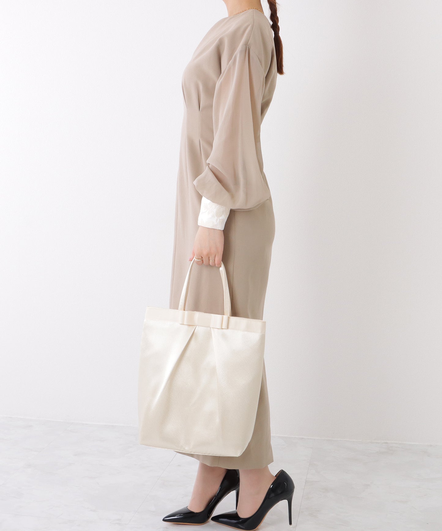 リボン付き サテン タック トート バッグ