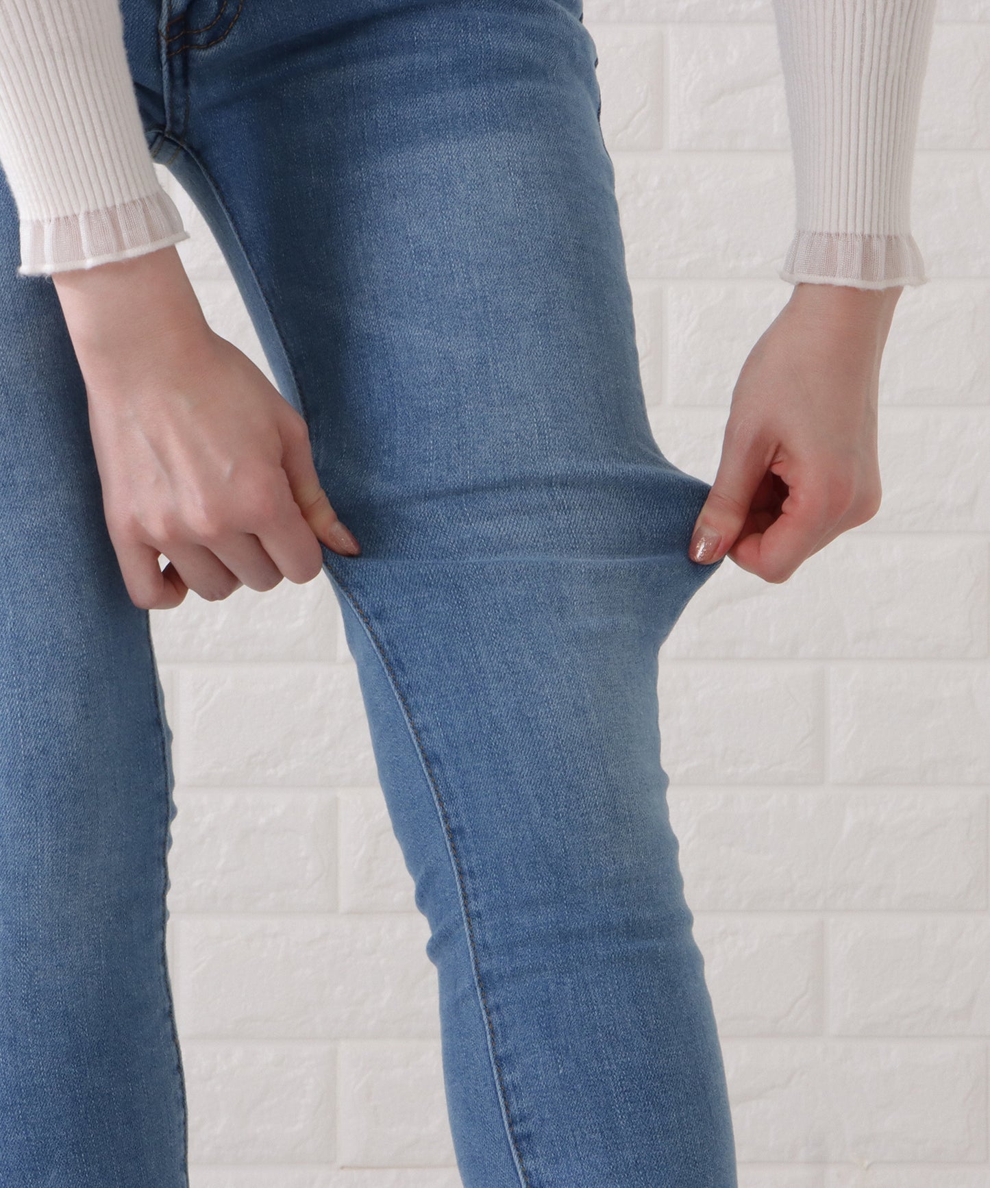 ハイウエストスキニーデニムボタンパンツ
