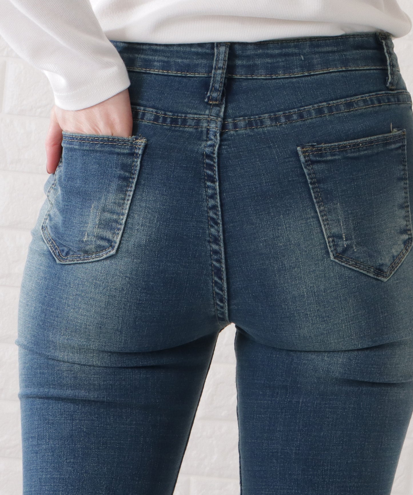 ハイウエストダメージフレアデニムパンツ