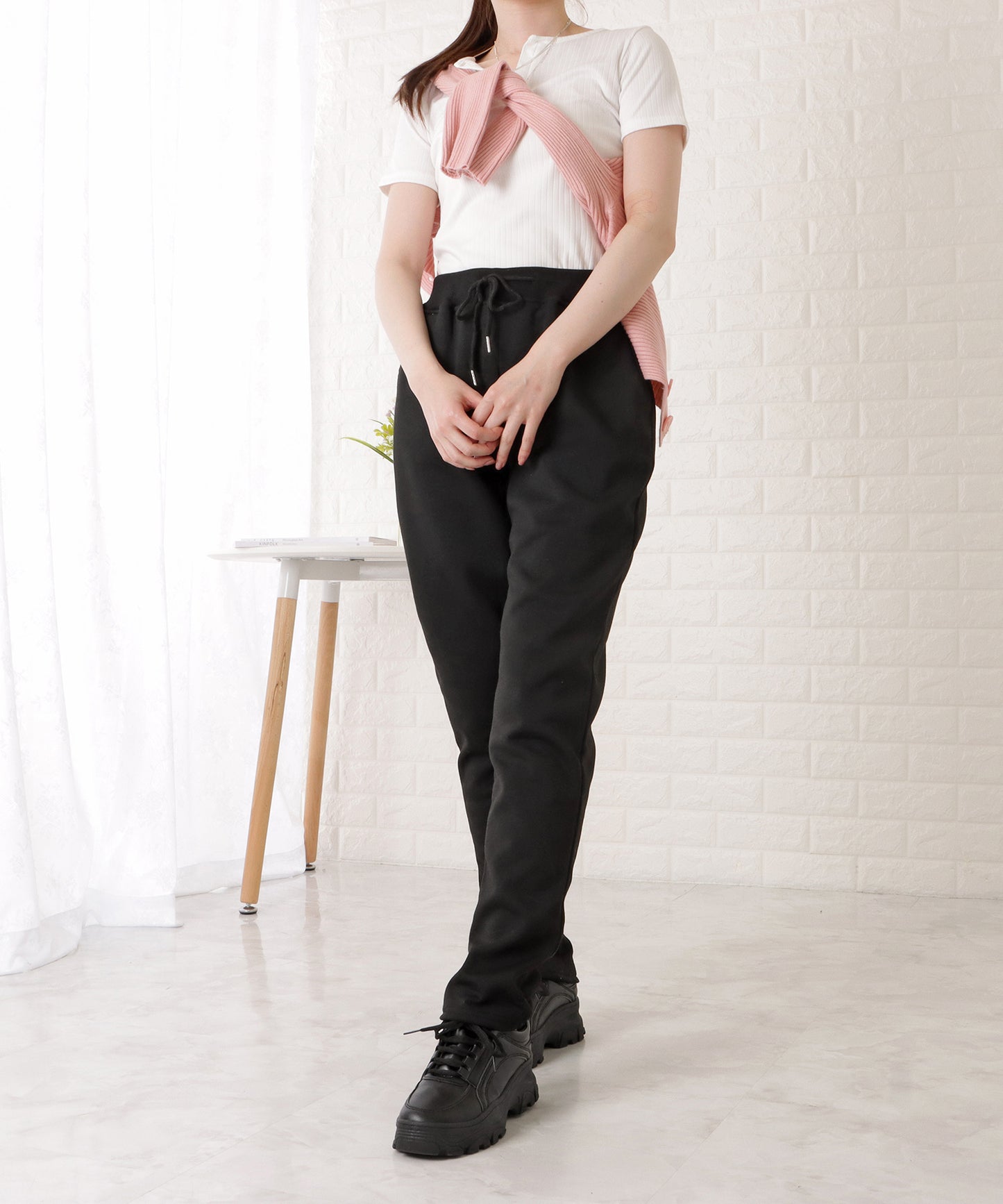 裏ボアスウェットテーパードパンツ