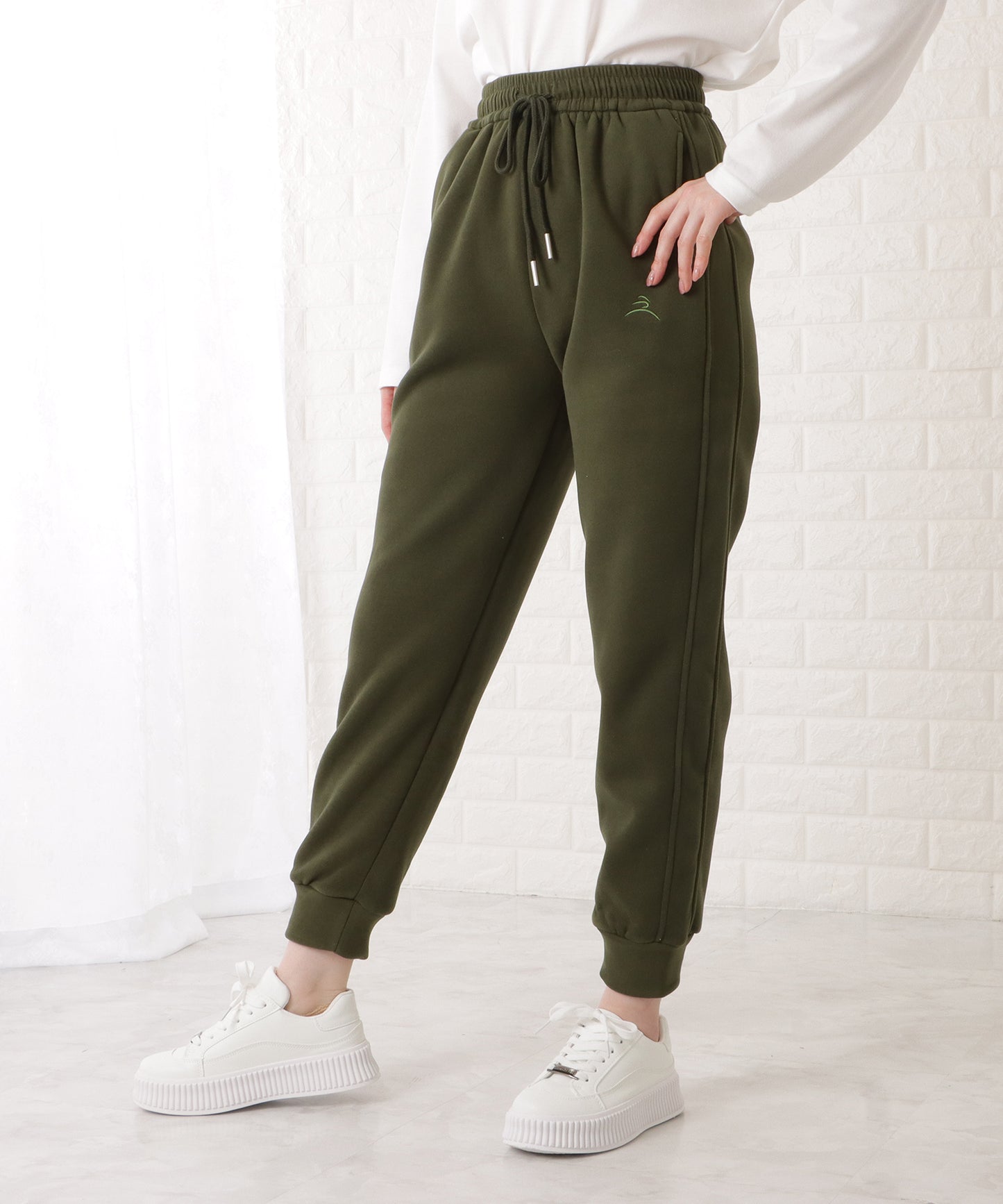 ワンポイント付ベーシックスウェットパンツ