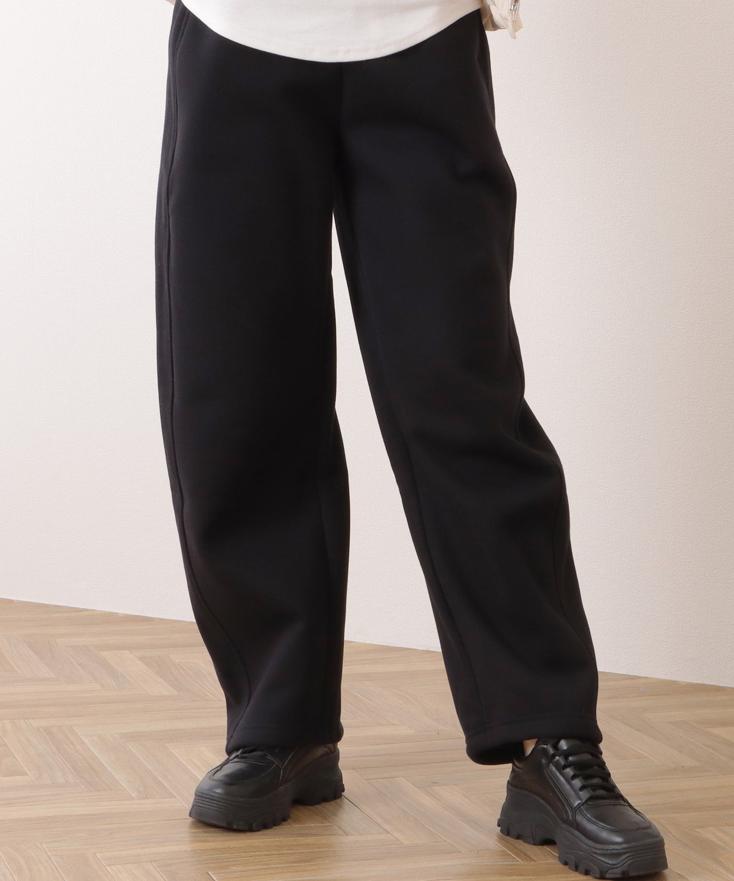 裏起毛ストレートワイドイージーパンツ