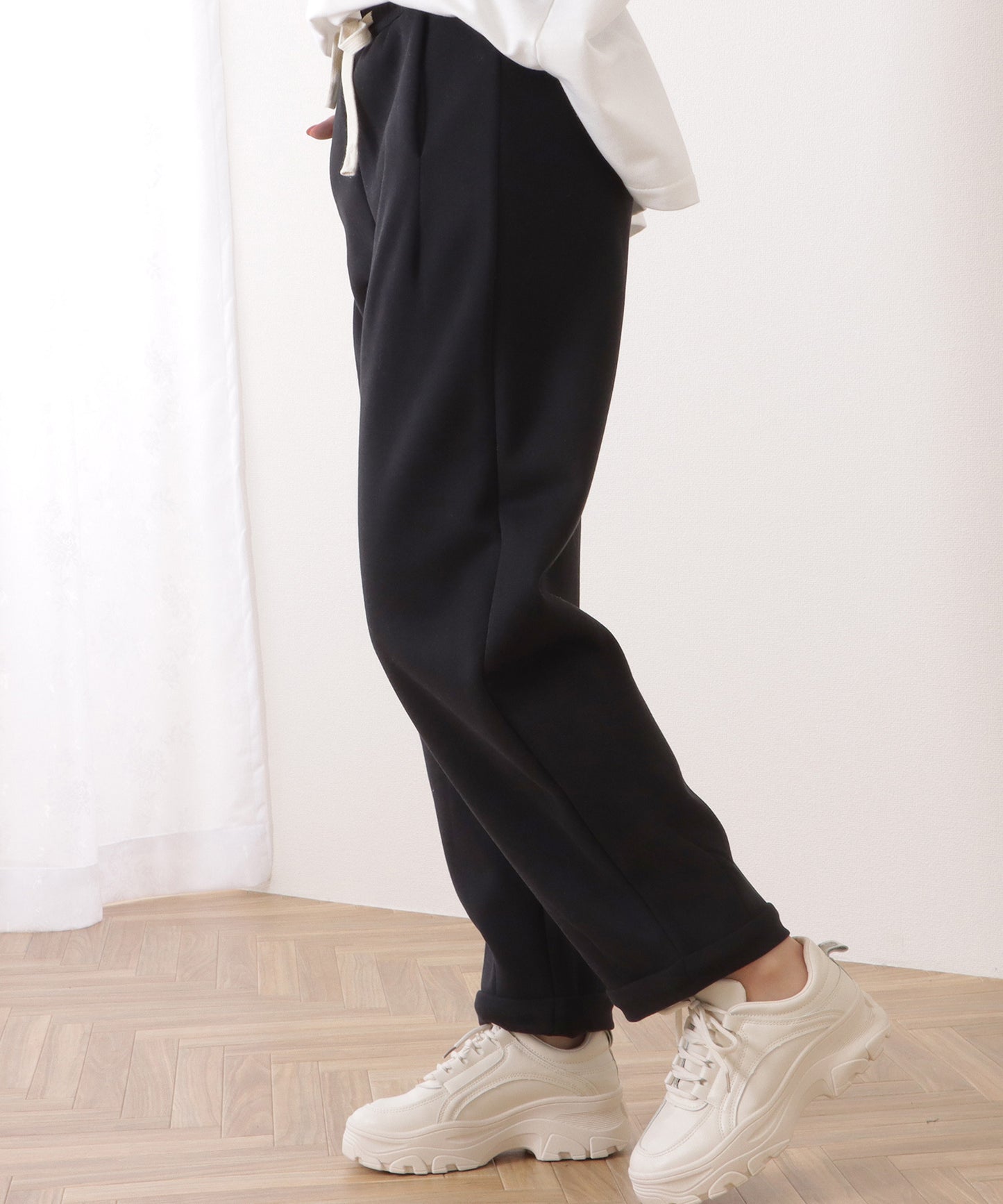 裏起毛ロールアップイージーパンツ