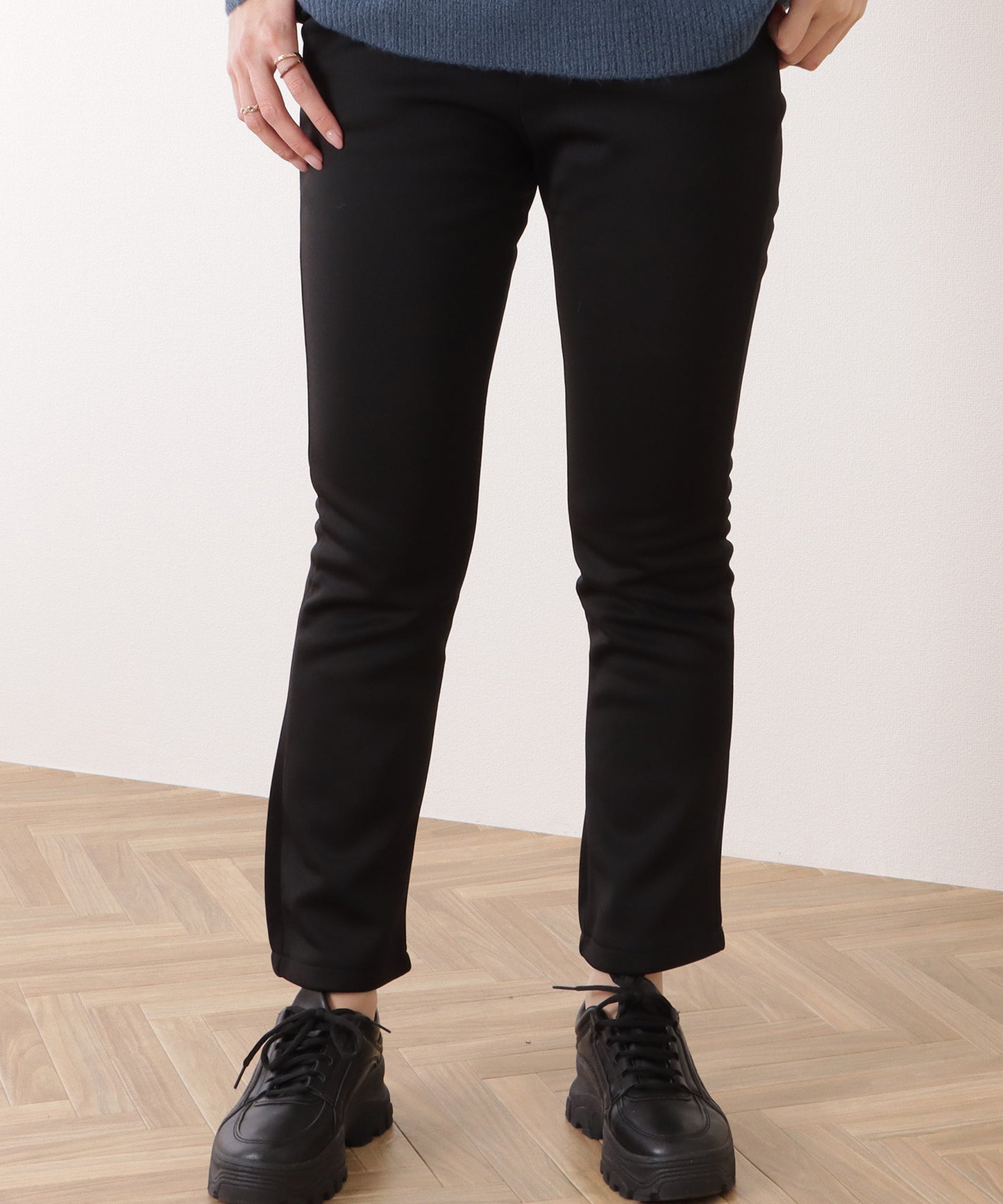 裏起毛ハイウエストストレッチストレートパンツ