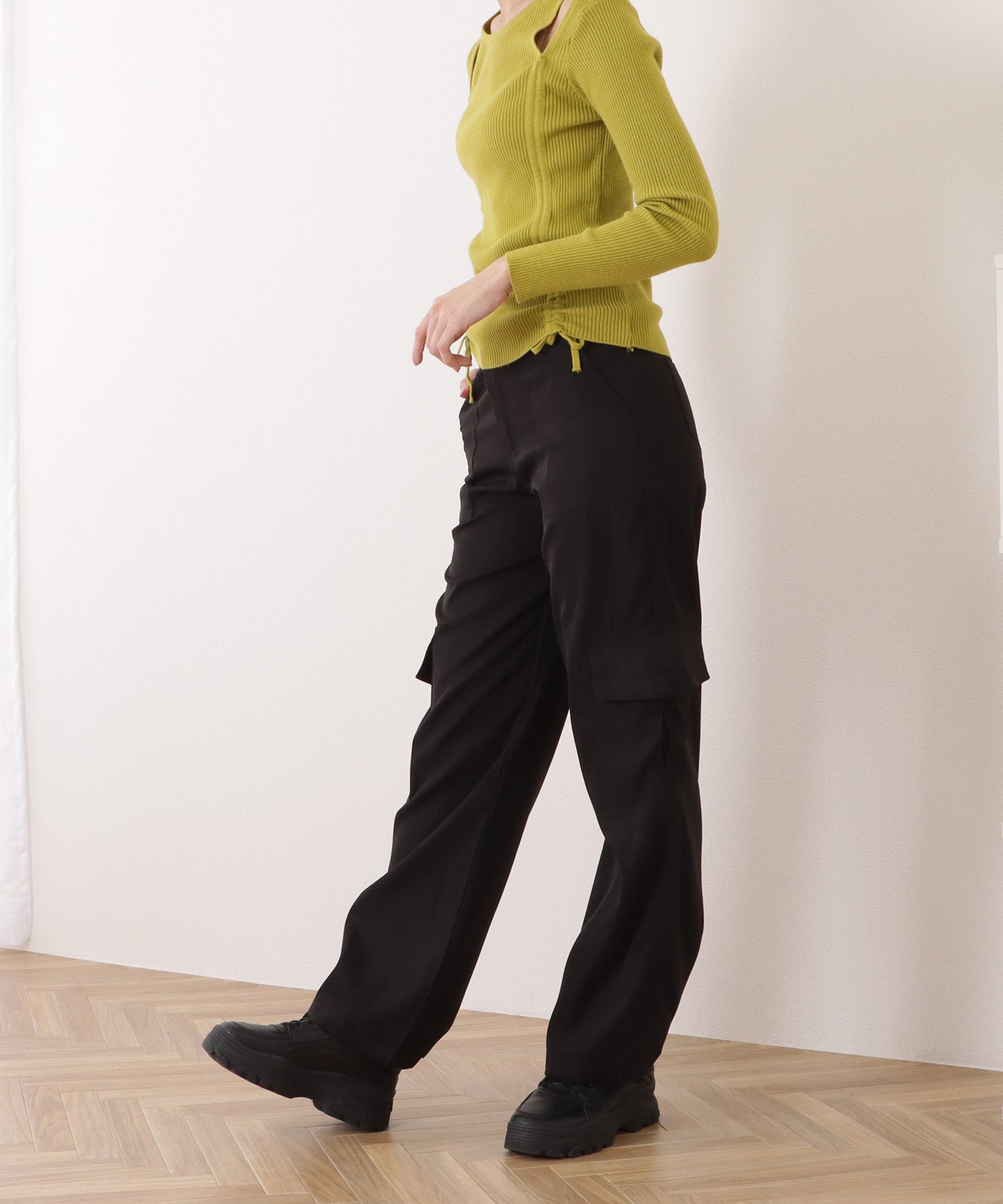 ハイウエスト ルーズ フィット ストレート カーゴ パンツ
