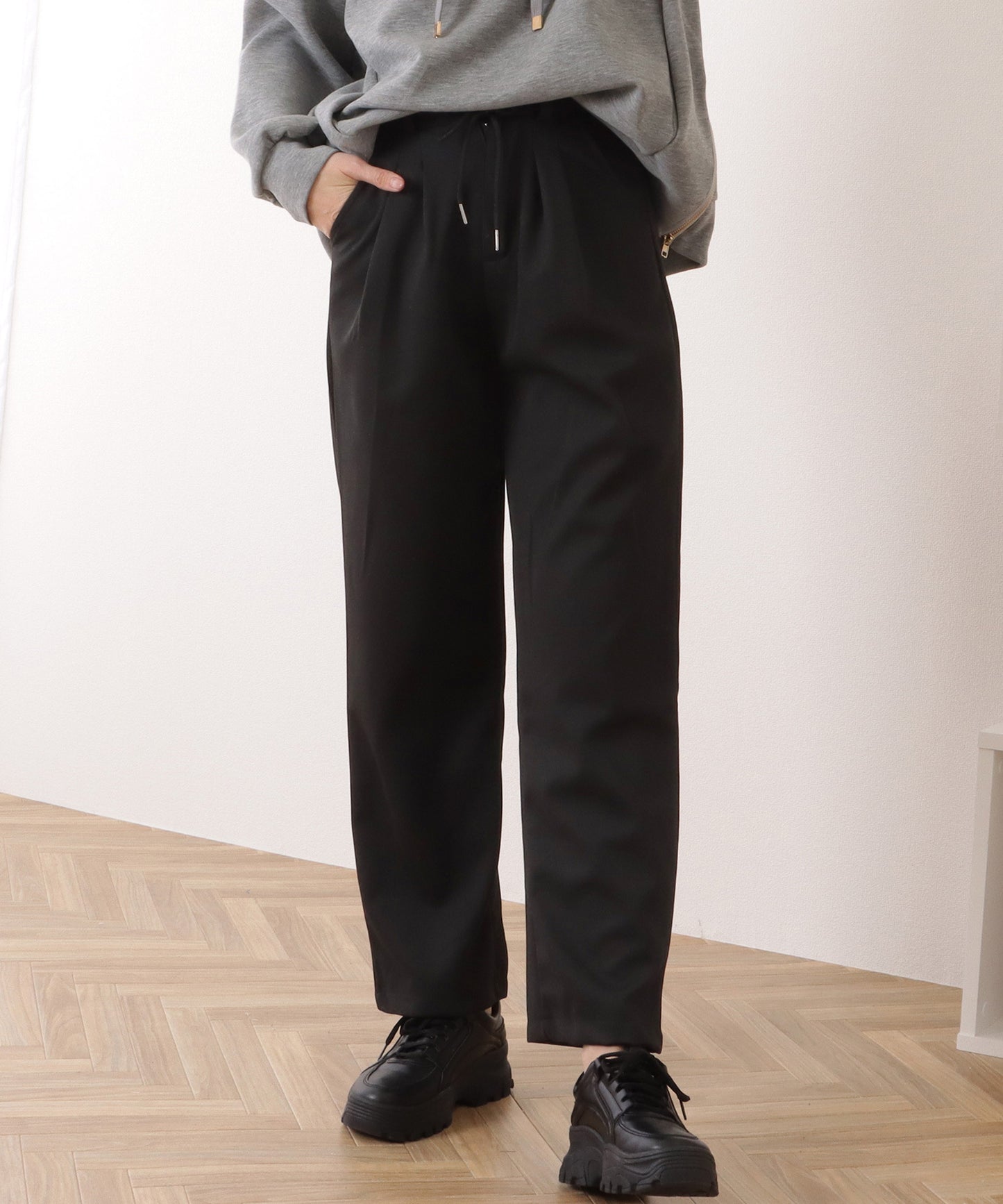 タック入り ハイウエスト ワイド スウェット パンツ