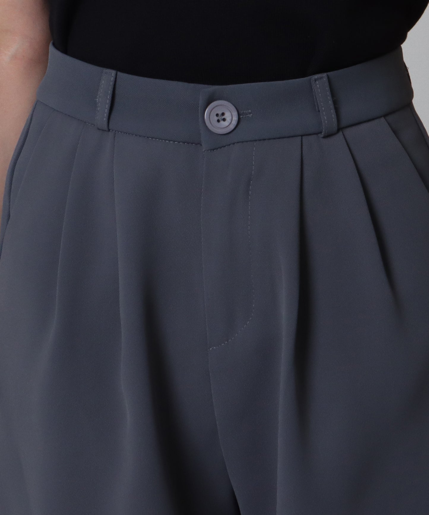 ハイウエスト ワイド ハーフ タック パンツ