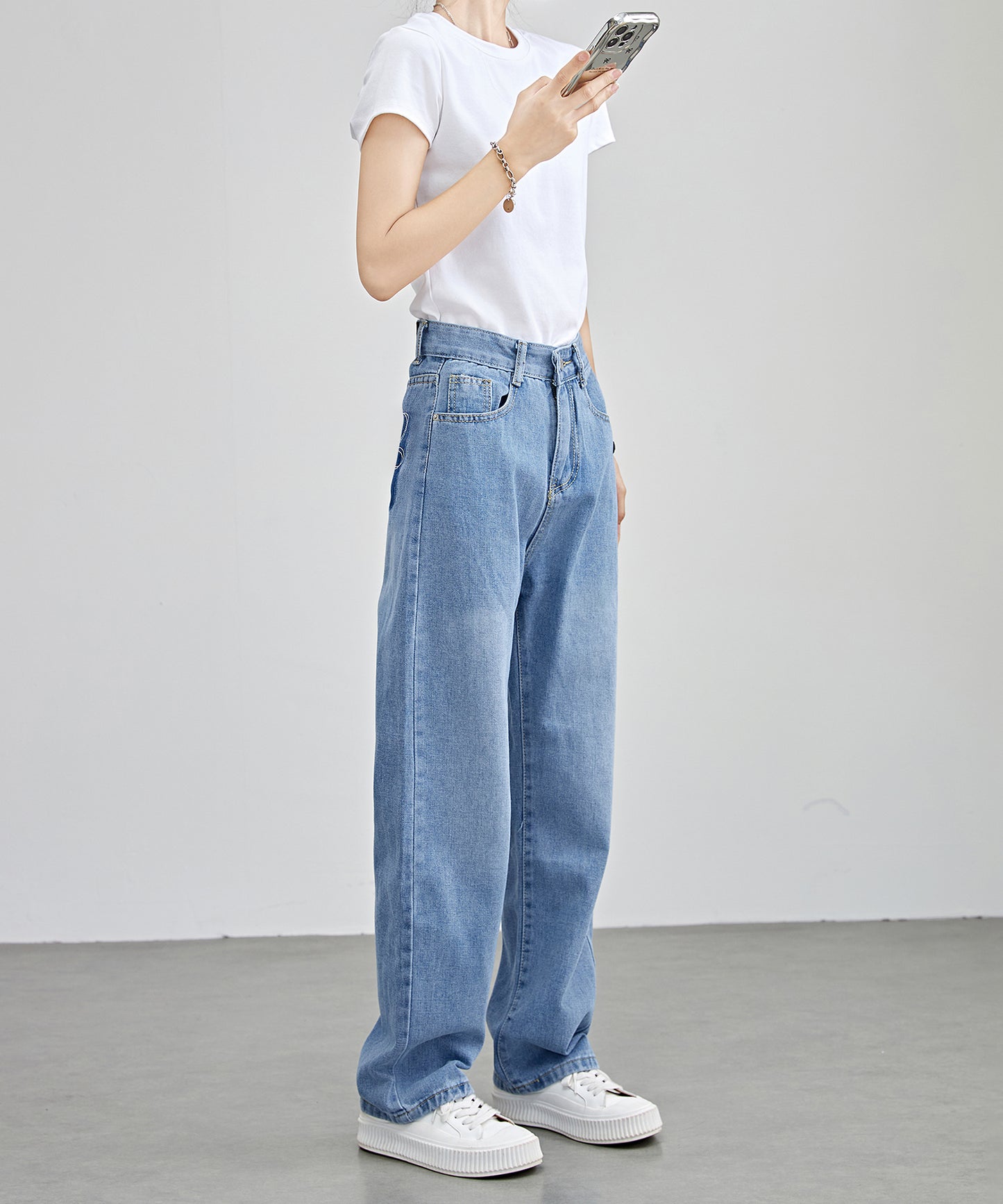 フラワー柄 ポケット付き ハイウエスト ストレート デニムパンツ