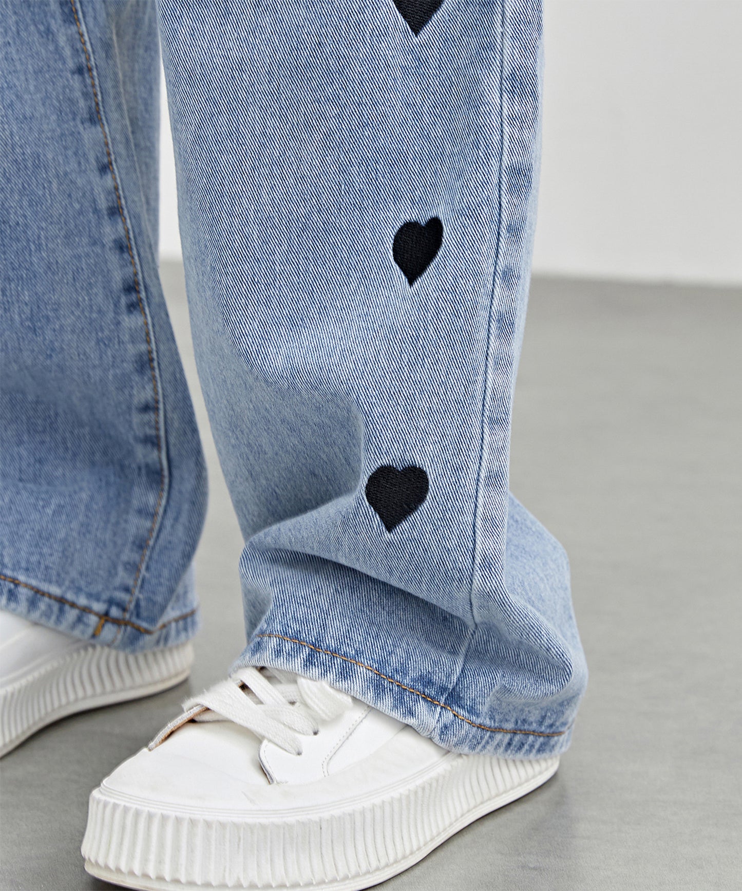 ハート 刺繍 ハイウエスト ストレート デニム パンツ