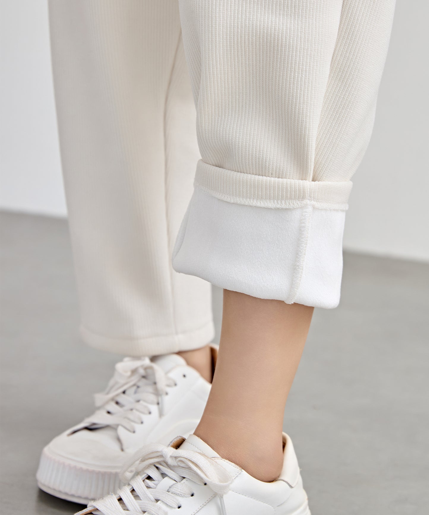 ソリッドカラー クロップド丈 テーパード イージーパンツ 裏起毛