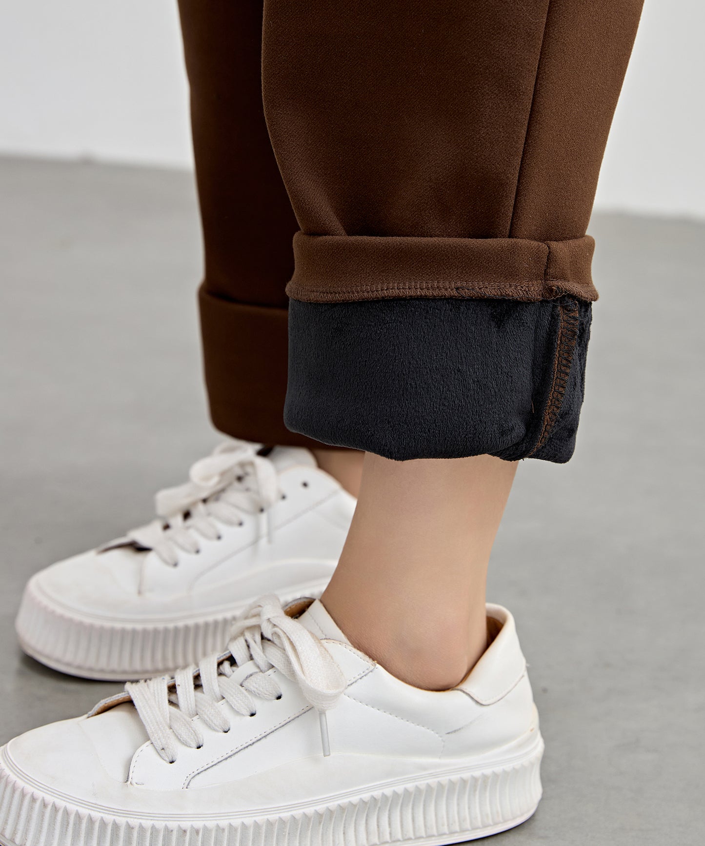 裏起毛 ストレート ロールアップ タック パンツ