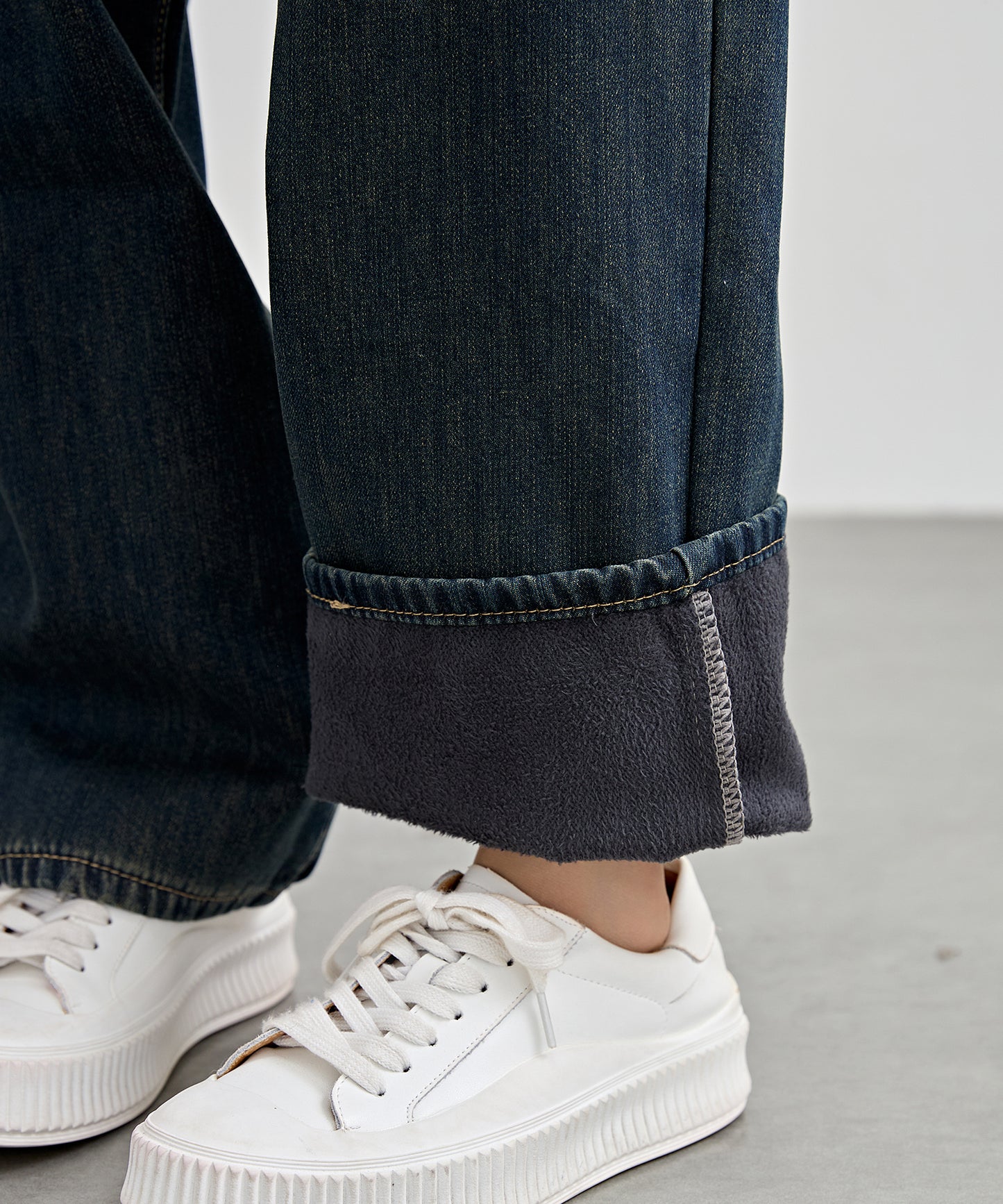 パッチポケット付き ハイウエスト ストレート ワイド デニム 裏起毛