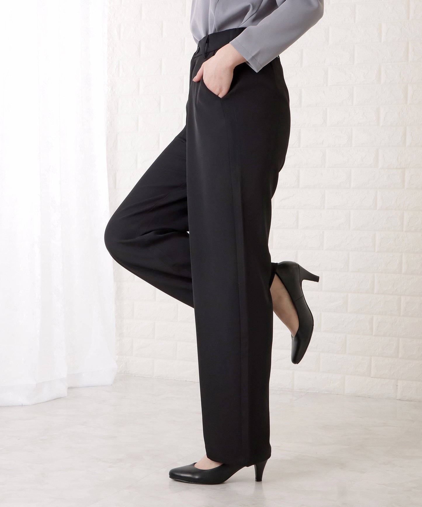 ハイウエストノンタックストレートパンツ